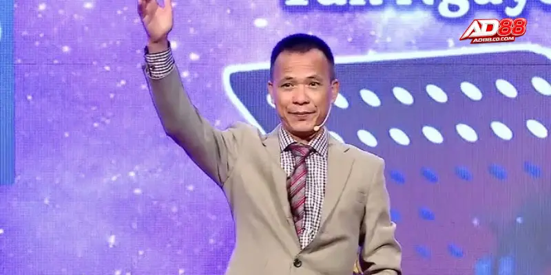 Hành trình sự nghiệp ban đầu của Tần Nguyễn